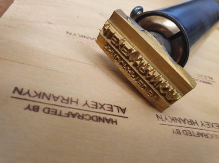 Фото Клеймо с паяльником